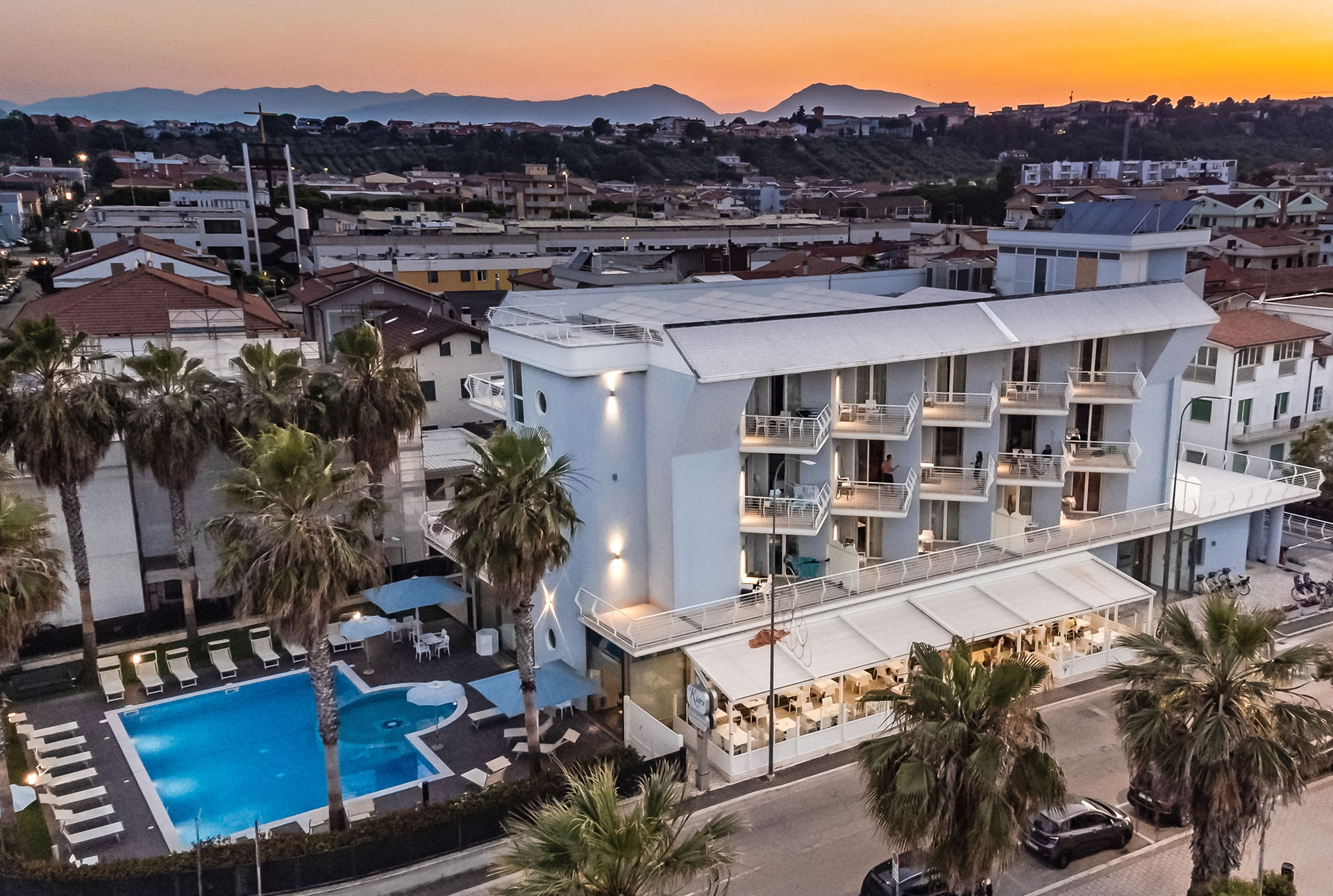 Hotel Residence Ristorante Kiara 