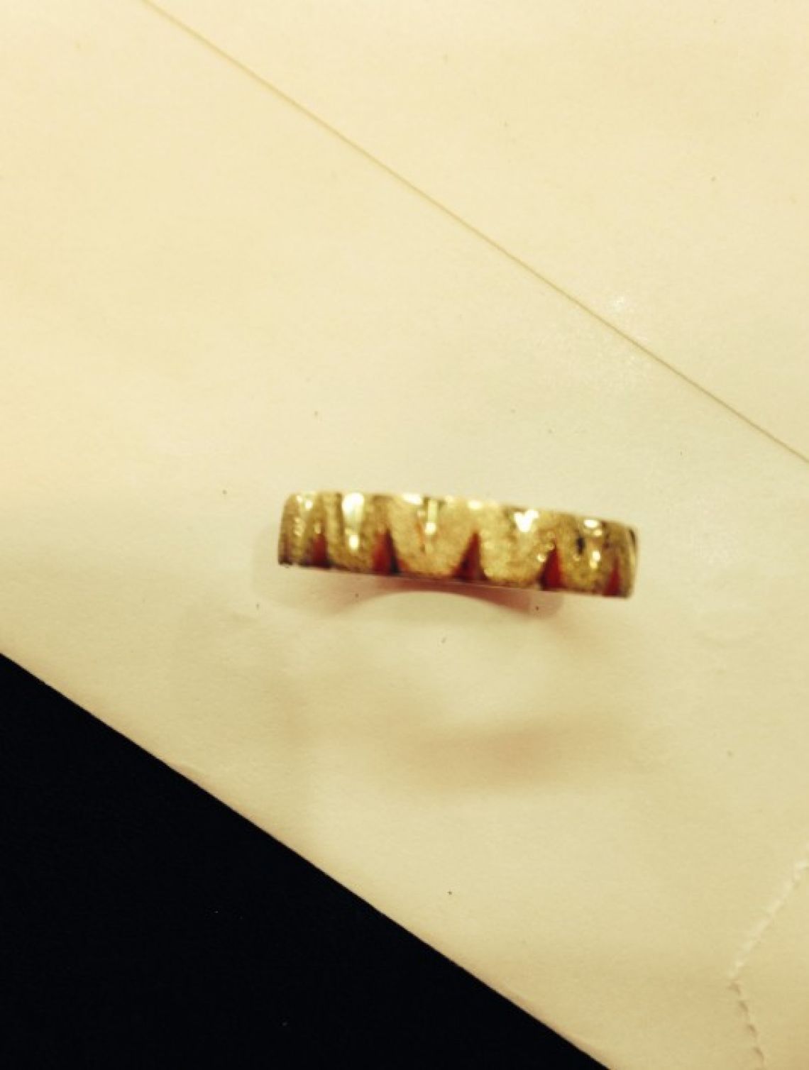Creazione e Realizzazione a mano Fede Oro Giallo